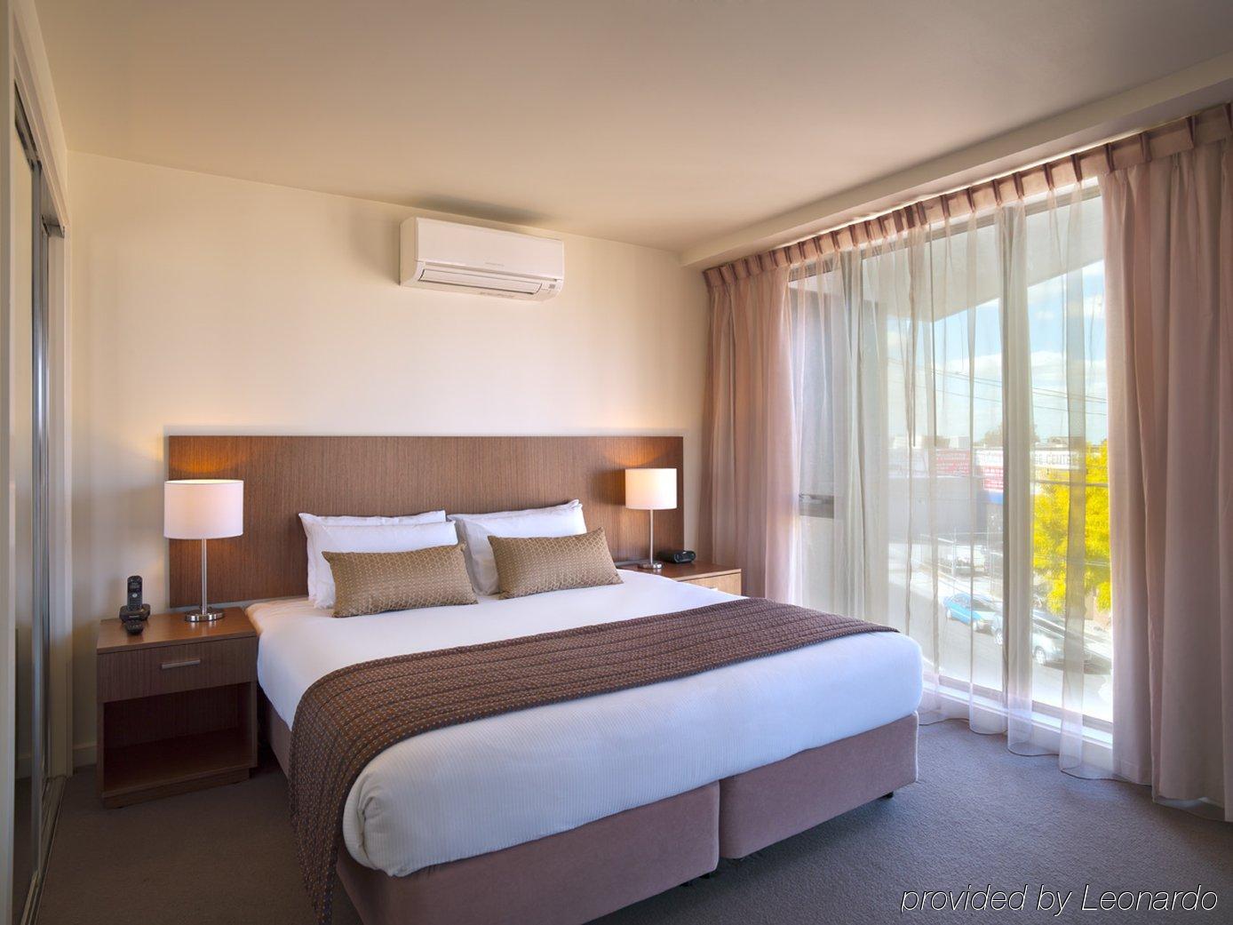 Quest Aparthotel Cheltenham