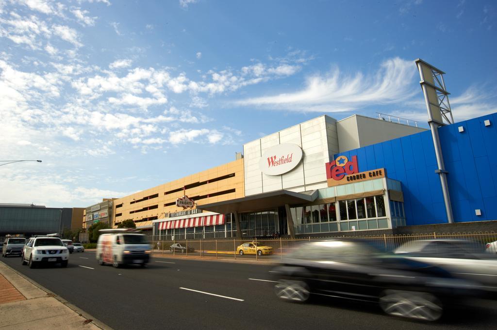Aparthotel Quest Cheltenham
