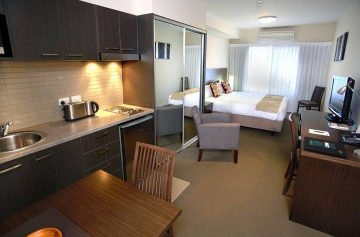 Aparthotel Quest Cheltenham