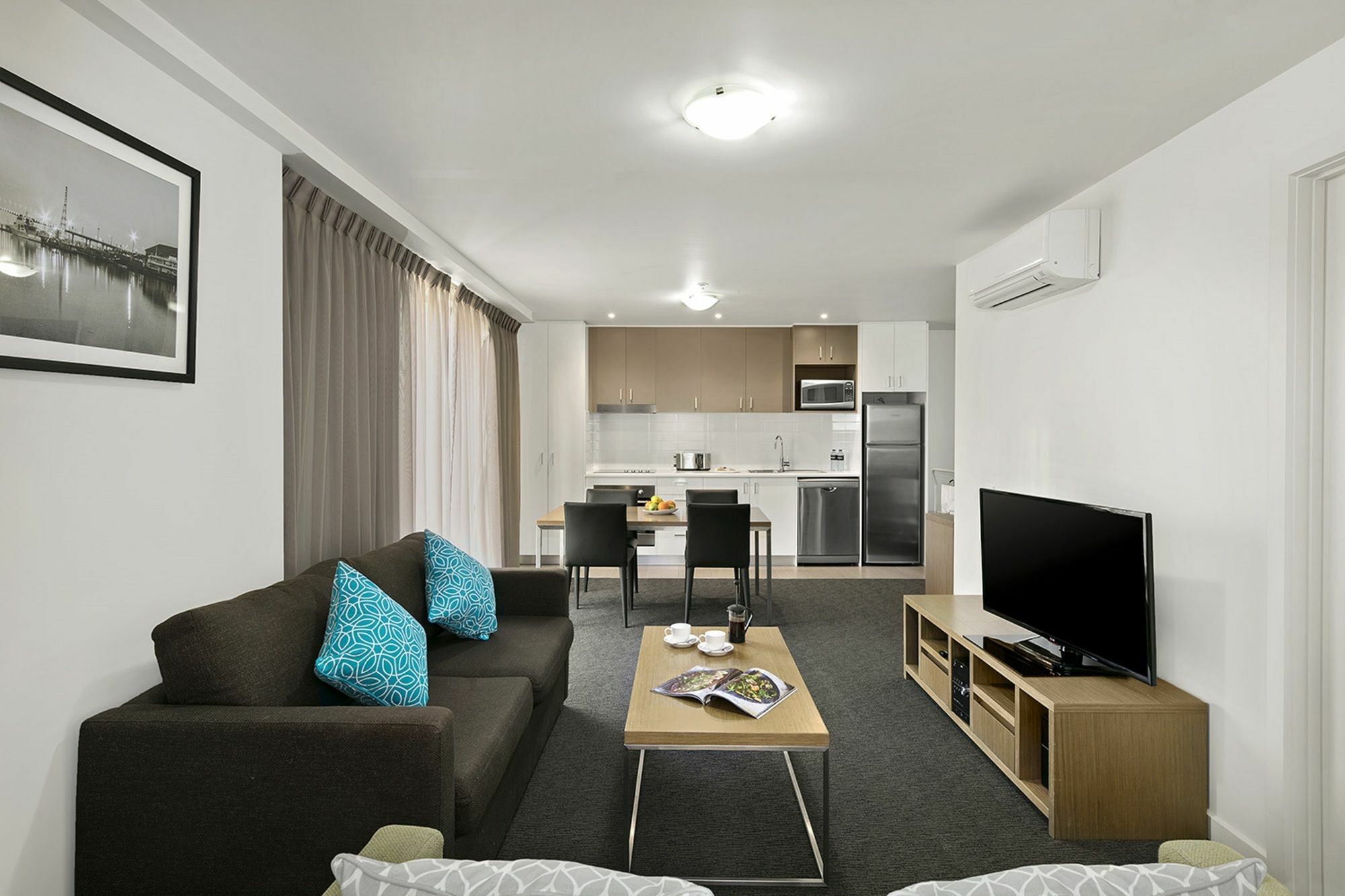 Quest Aparthotel Cheltenham