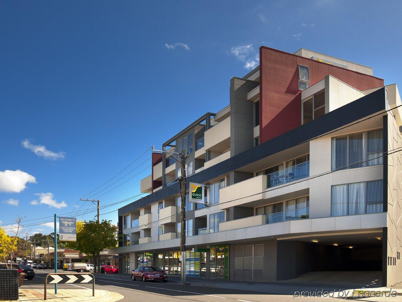 Aparthotel Quest