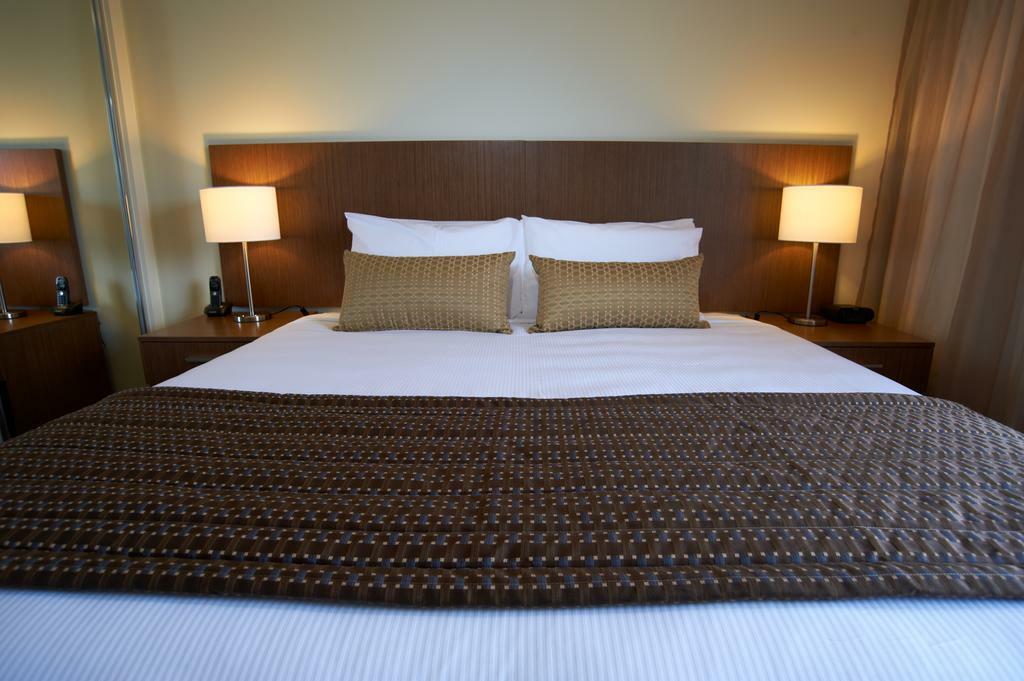 Aparthotel Quest Cheltenham