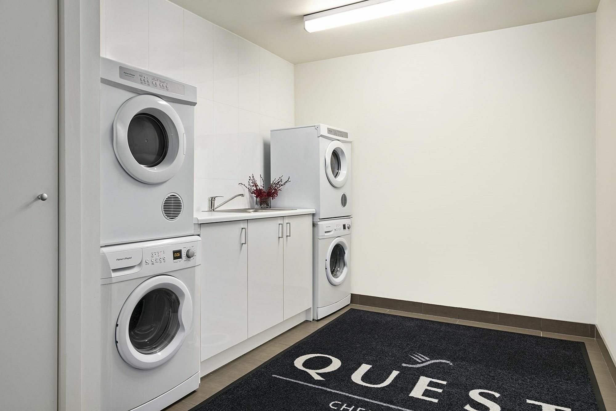 Aparthotel Quest